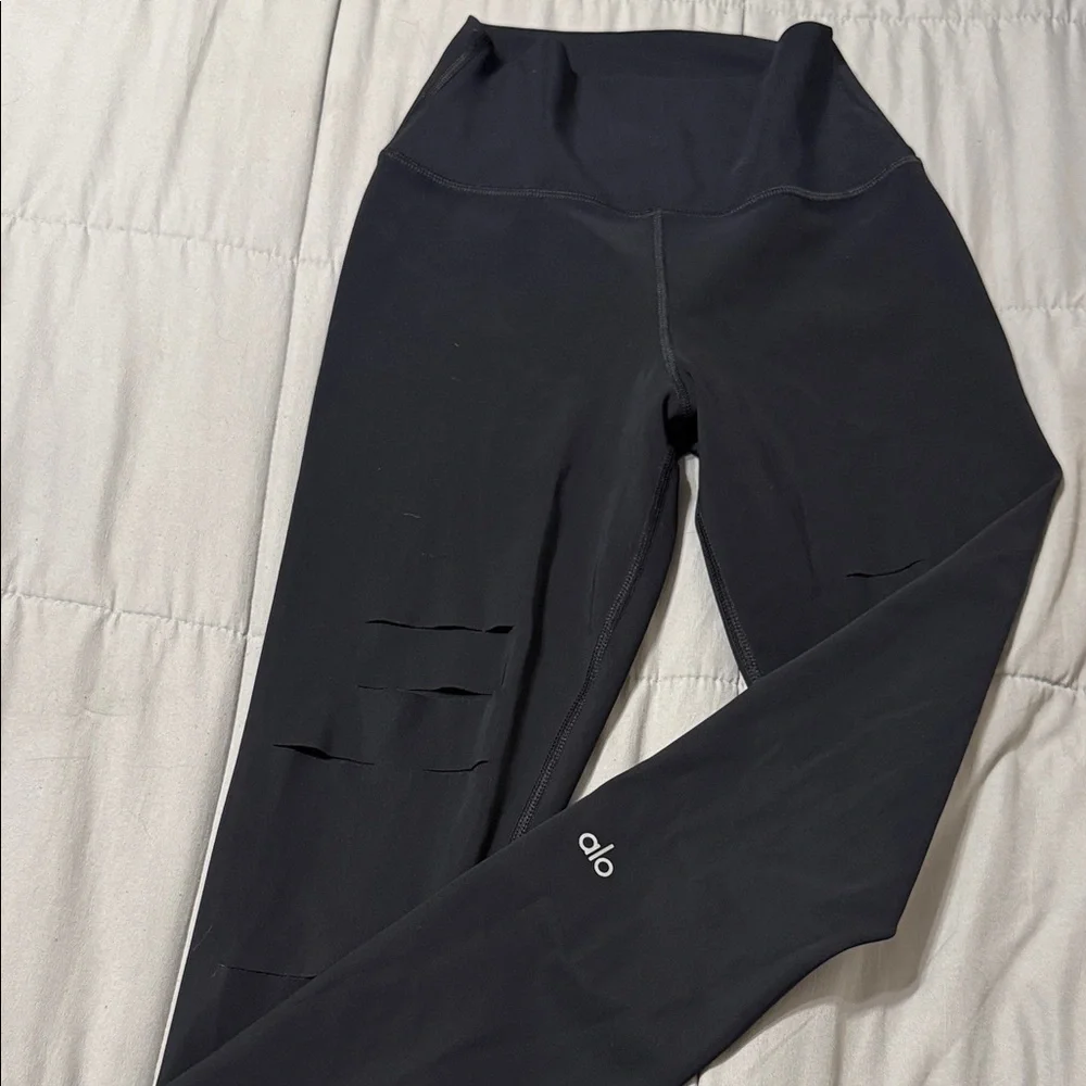 ALO Yoga Black Leggings